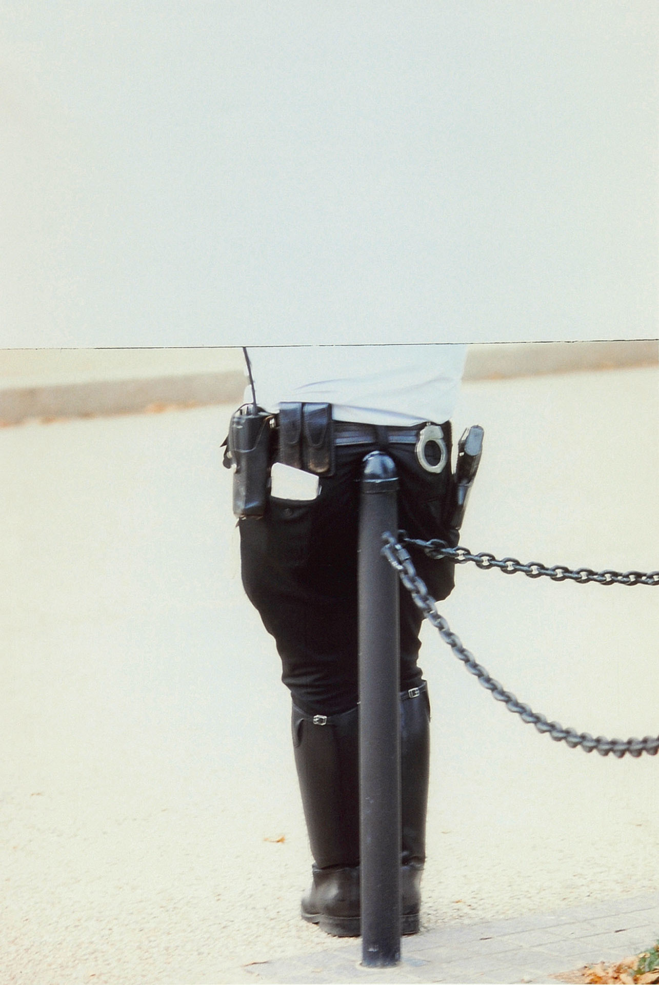 Erik Steinbrecher, Diptychon. Beine, Polizei