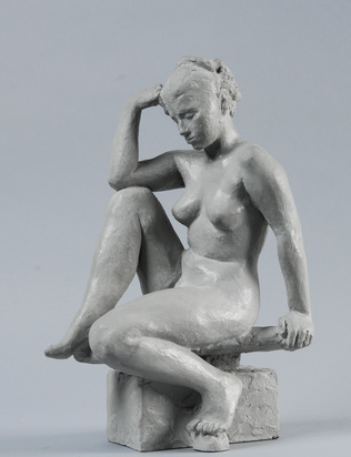 Sitzender Frauenakt