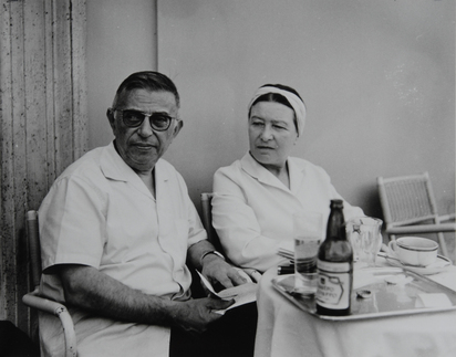 2 photographs: Jean Paul Sartre und Simone de Beauvoir