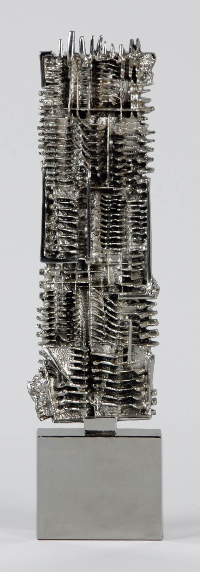 Arnaldo Pomodoro, Sculturina