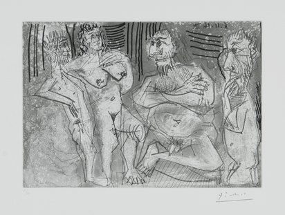 Femme debout entourée de quatre hommes barbus