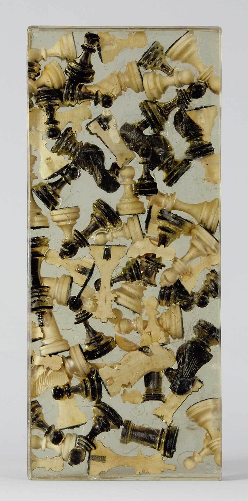 Arman, Hommage à Marcel Duchamp (Chess pieces)