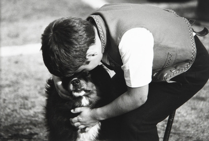 6 photographs: Hommage an Paul Senn, 1984; Zwei Bauern, 1989; Alpaufzug, 1990; Landschaft, 1990; Junge mit Hund, 1994; Dorfabstimmung, 1997