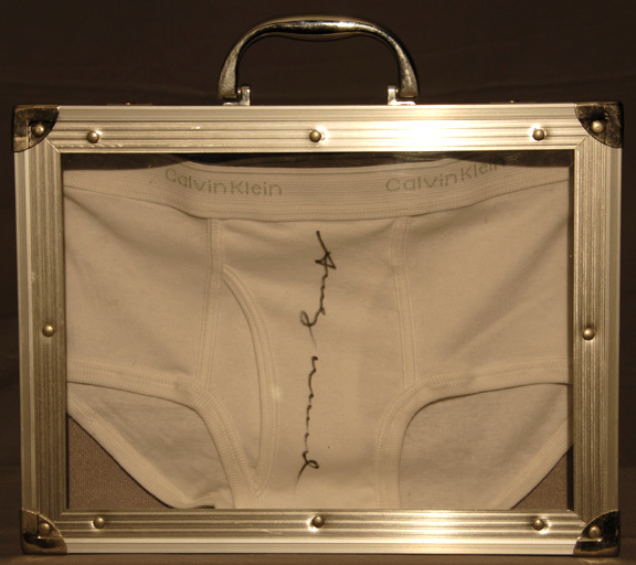 Andy Warhol, Slip Calvin Klein Y-32, approx. 1983