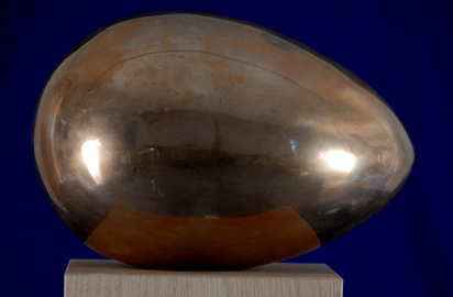 Egg, Hommage à Brancusi, 1982