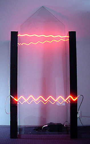 Keith Sonnier, Forte crève-coeur, 1980