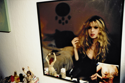 Joey in my Mirror at Hornstrasse, Berlin