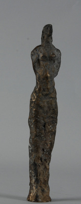 Stehende Frau