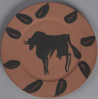 Bull, Rim with Leaves