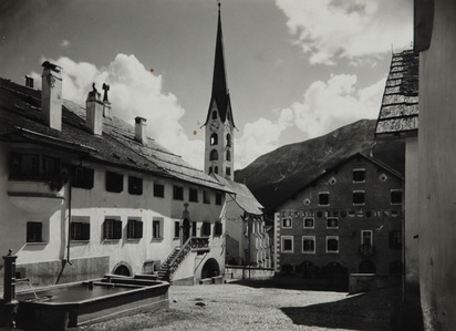 Dorfplatz von Zuoz