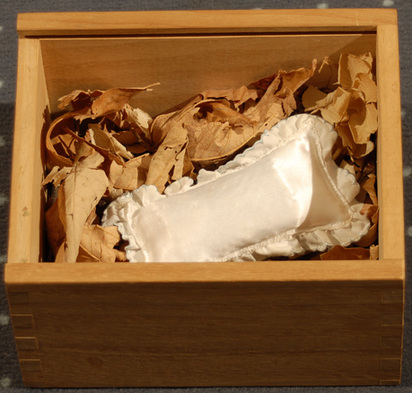 Le cocon (il vit), 1974 (Objet-porte-bonheur)