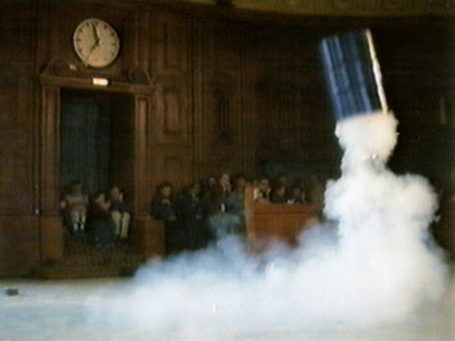 Aktion Kunst-Buffet Bad Bf Basel 6.6.1989 18.58 Uhr
