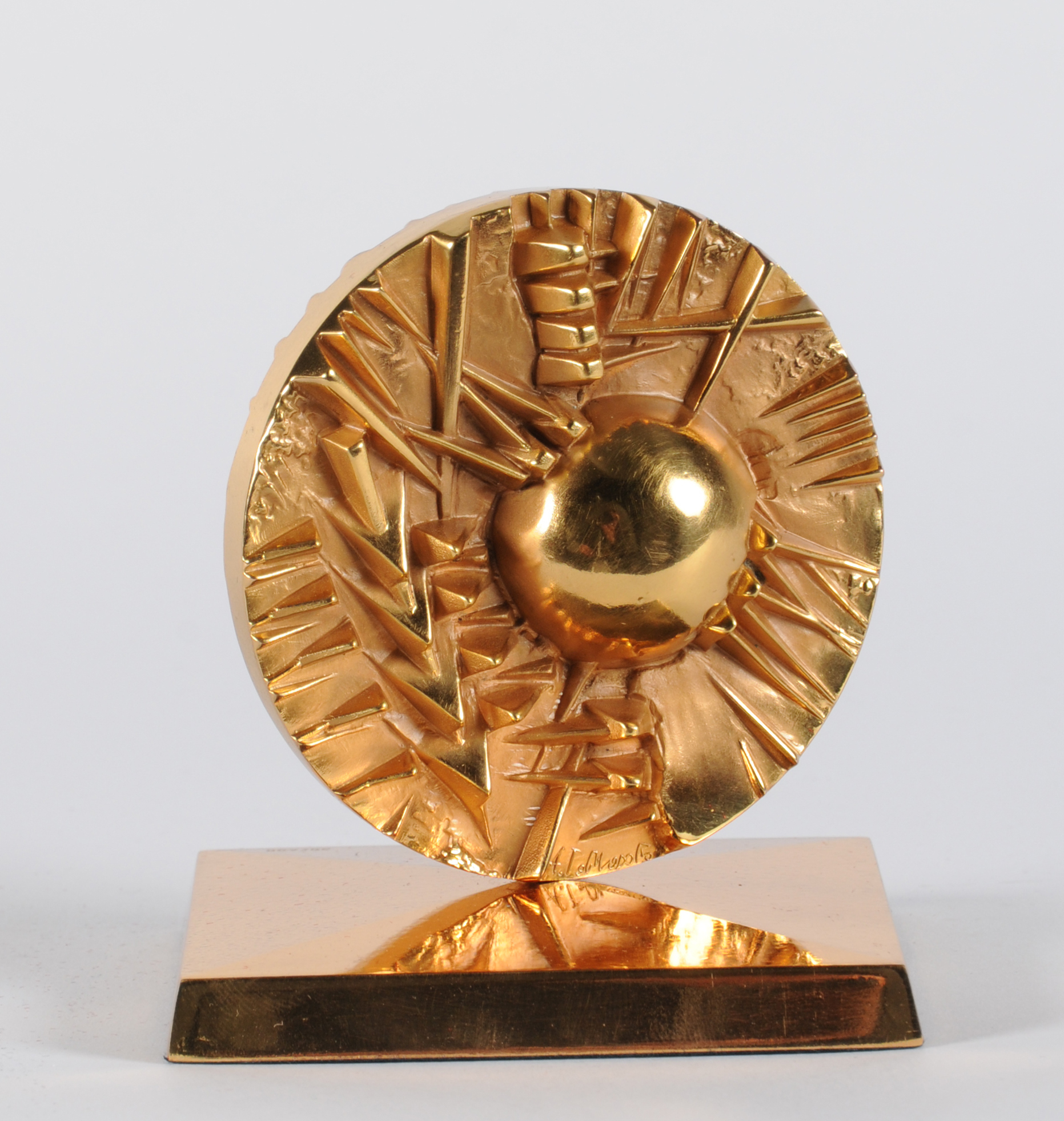 Arnaldo Pomodoro, Disco