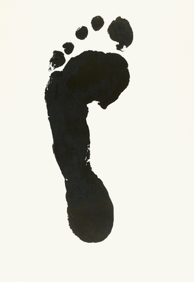 Foot print (left)