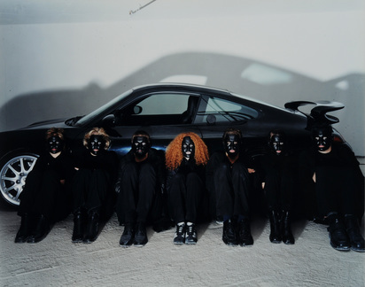 4 Fotografien: Apes, 2001; Primitives, 2001; Smiley, 2000; 911, 2000.
