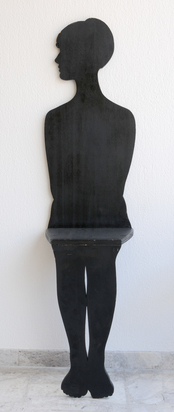 Sitzende (Seated Female)