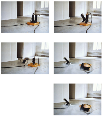5 Photographs: Stiefel (Boot)