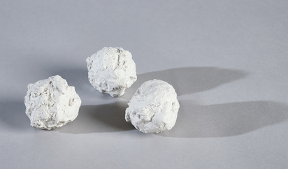 700 Snowballs