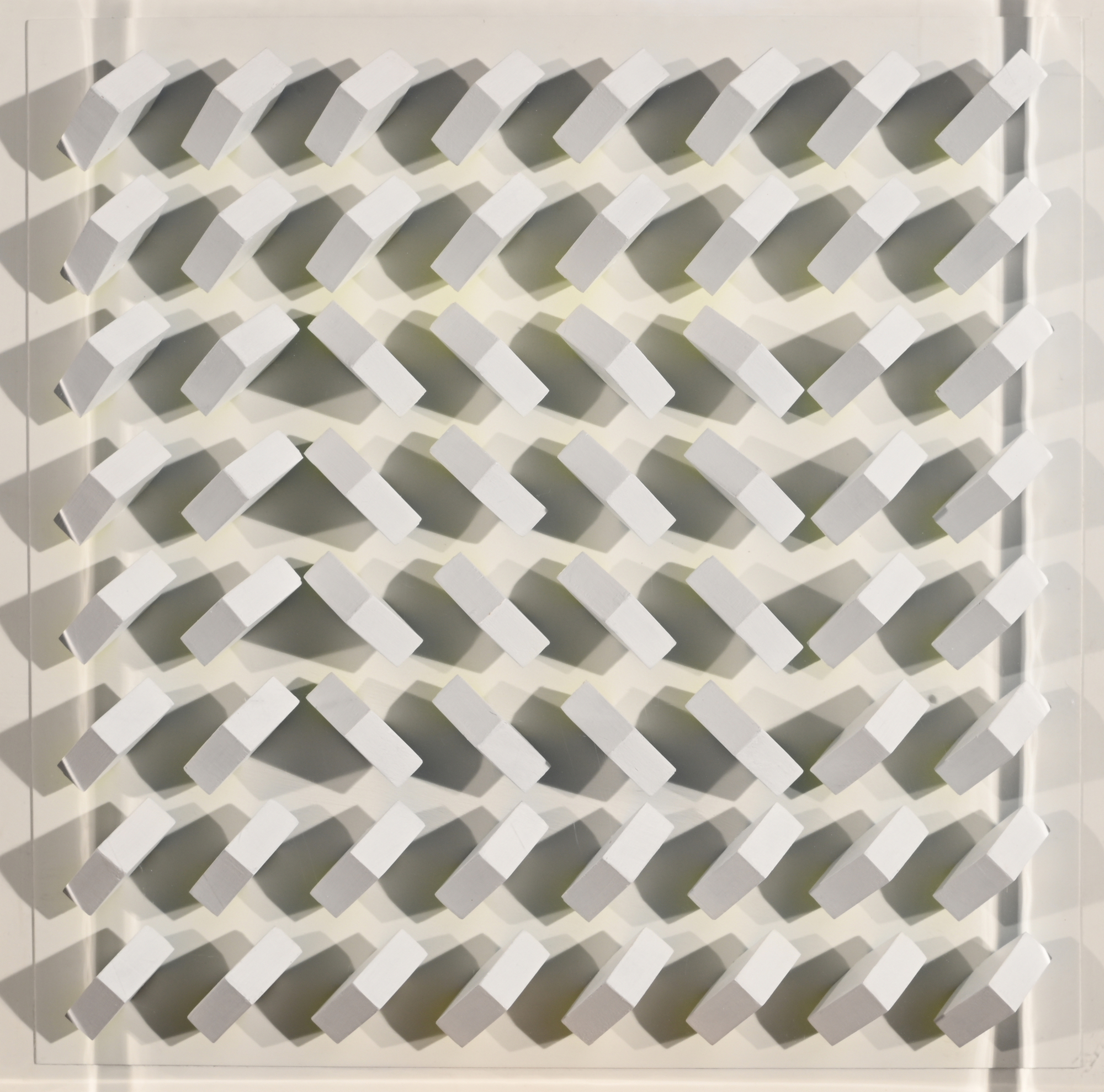 Luis R. Tomasello, Atmosphère Chromoplastique blanche