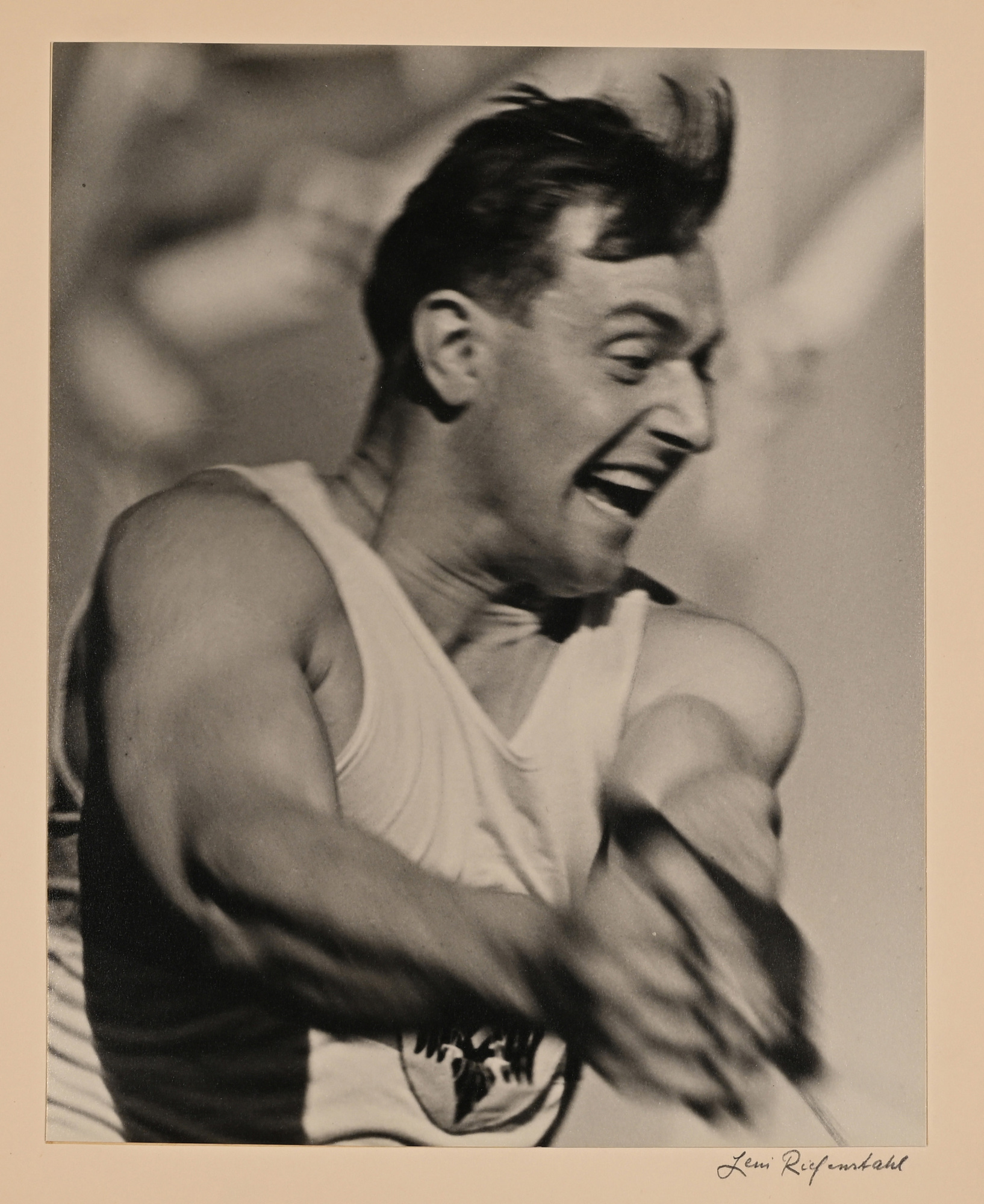 Leni Riefenstahl, The hammer thrower Karl Hein