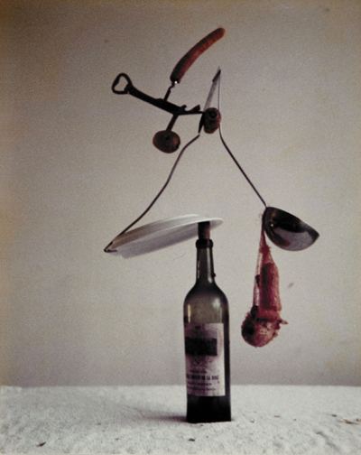 Fischli/Weiss (Peter Fischli & David Weiss), Natural Grace, aus der Serie "Equilibre", 1985